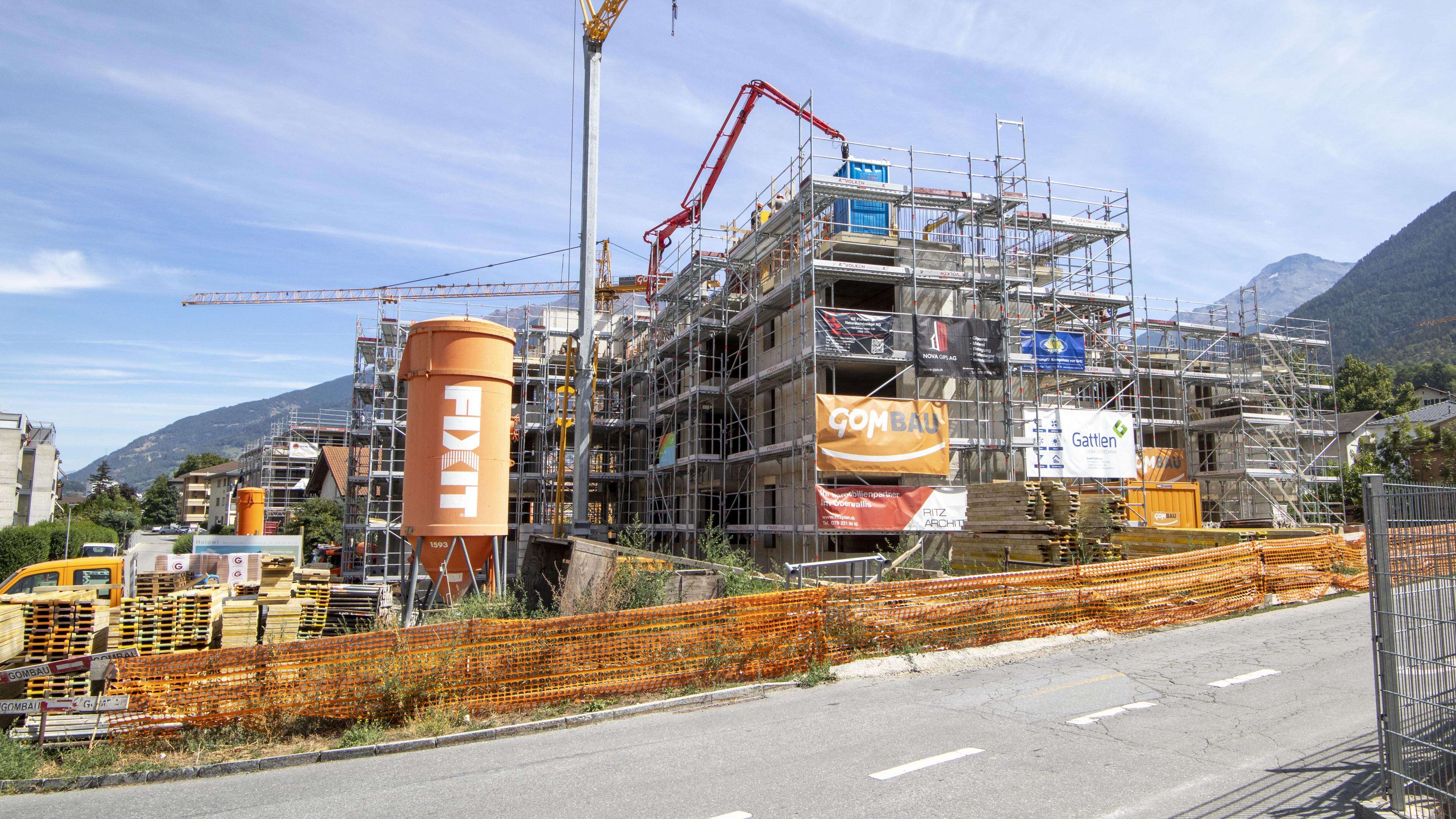 MFH "Holowi" - Mehrfamilienhaus in Brig MFH "Holowi" - Mehrfamilienhaus in Brig