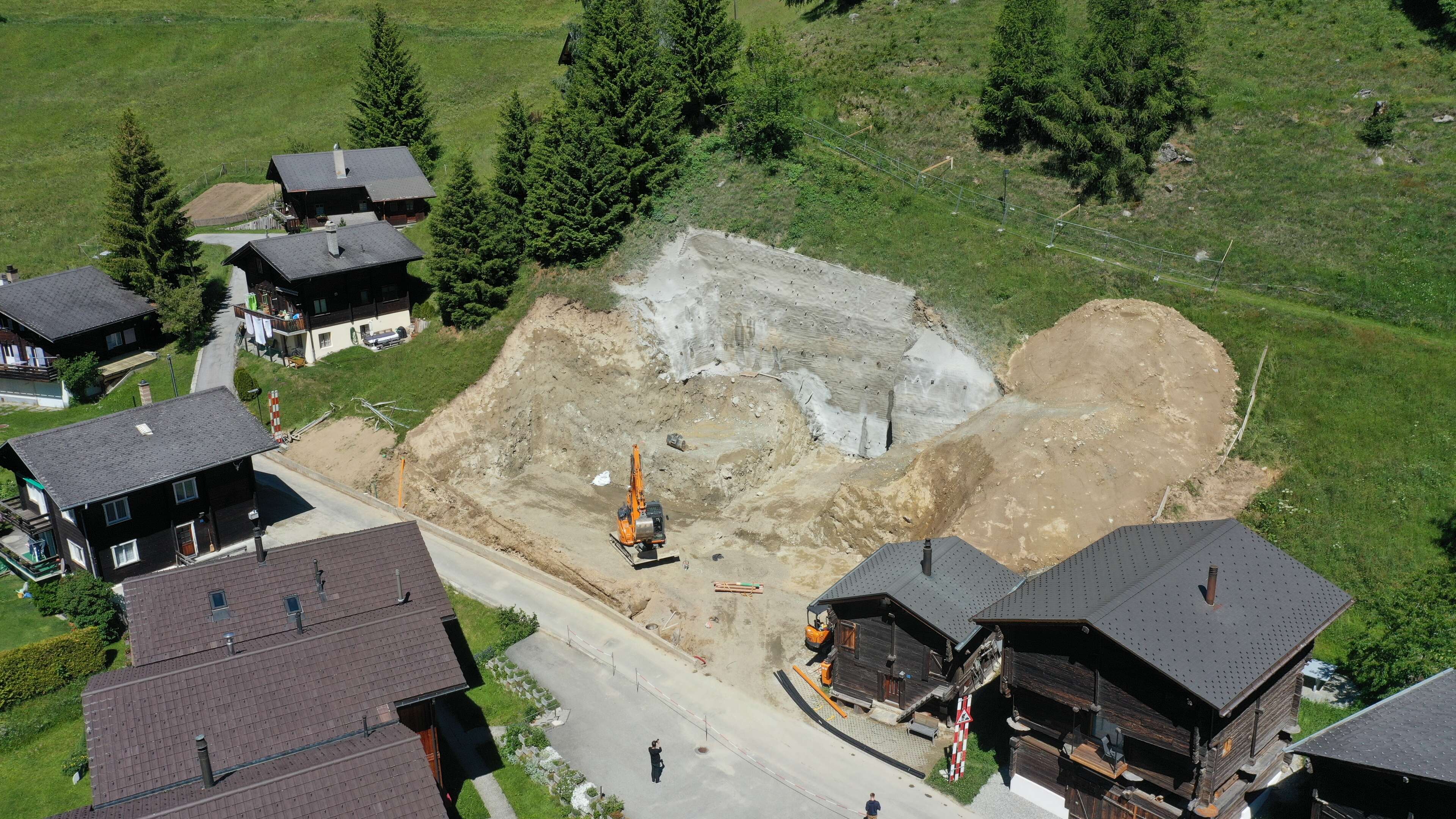 Mehrfamilienhaus Reckingen Mehrfamilienhaus Reckingen