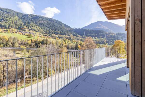 Aussicht Balkon | 3.5 Zimmer-Attika-Wohnung