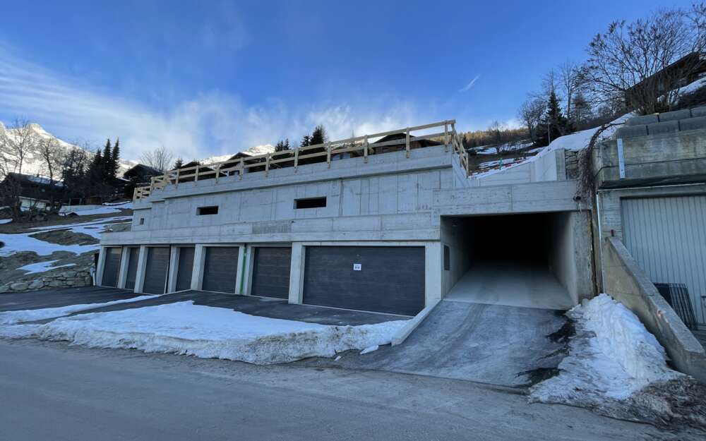 Einstellhallenplatz «Lärch»